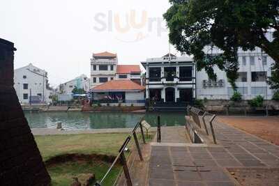 Sid's Pub At Jonker's