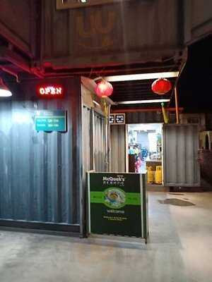 Mcquek's Satay Celup