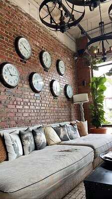 Bica & Co Courtyard Cafe