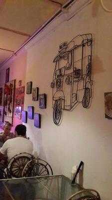 Tuktuk Kitchen & Bar