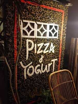 Voyage Together Cafe