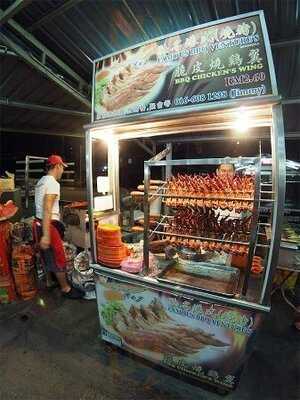 R&j Famous Bbq Venture's