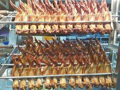 R&j Famous Bbq Venture's