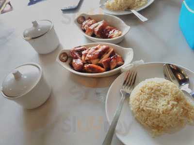 Hainamko Chicken Rice