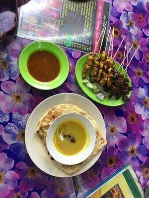 Roti Canai Kayu Arang