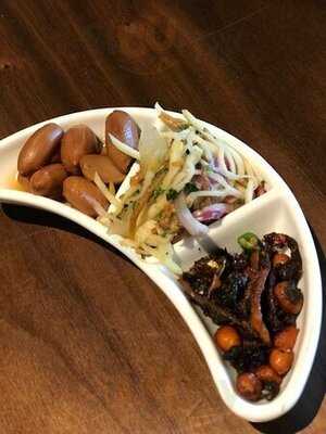 Axis Lounge At The Doubletree By Hilton Melaka