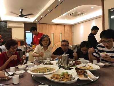 Modern World Restaurant