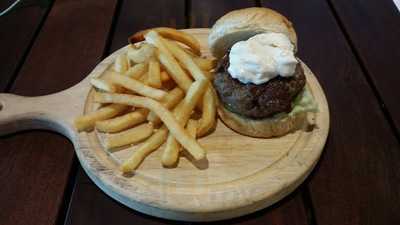 Teppan Cafe & Restaurant