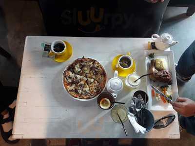 Teppan Cafe & Restaurant