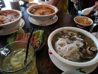 Neighbour Lao Wang Cafe