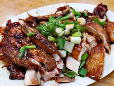 Tong Seng Hainanese Chicken Rice