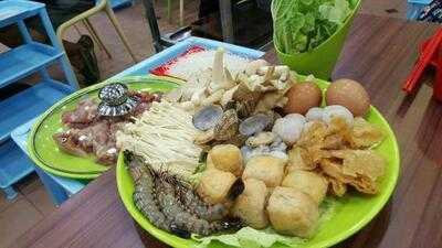 Cocoville Coconut Sreamboat Restaurant