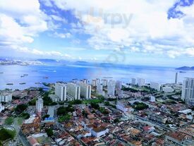 Top View Restaurant & Lounge