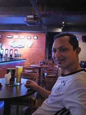 Flying Dutchman Bar & Bistro