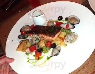 The 9ine By Jackie Wong