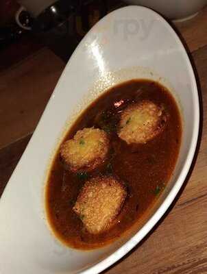 The 9ine By Jackie Wong