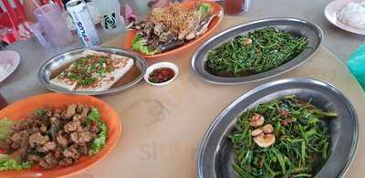 Yeh Lin Seafood Steamboat