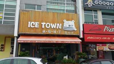 Ice Town