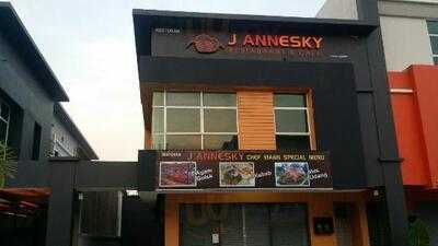J Annesky Restaurant And Cafe