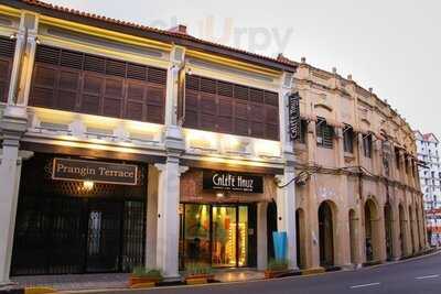 Calefe Hauz Gastro Cafe