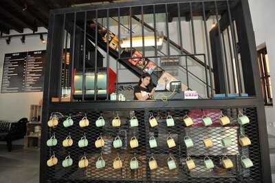 Calefe Hauz Gastro Cafe