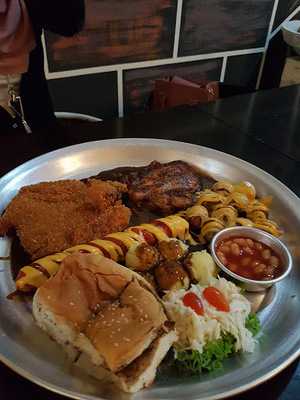 Restoran Bunga & Tembok