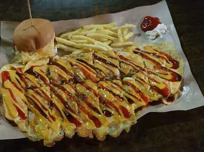 Restoran Bunga & Tembok