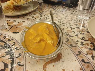 Food & Tea Hong Kong Restaurant