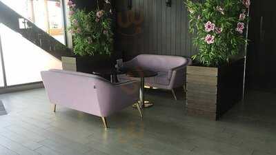 Coco Cabana Bar & Bistro