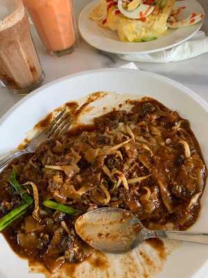 Chamek Kopitiam Tamingsari