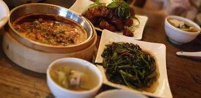 Y Food Box Signature