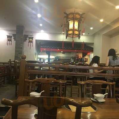 Hong La Jiao Steamboat