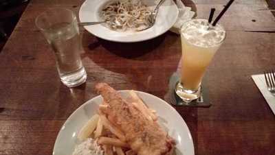 Talk Talk Wine Bar & Lounge