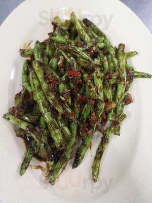 444 Kong Loy Food & Beverage