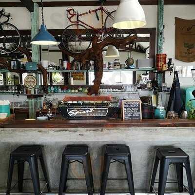 Huggin Hippo Langkawi