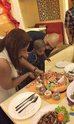 Island Taste Bakery & Deli