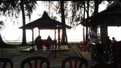 Golden Sea Restaurant