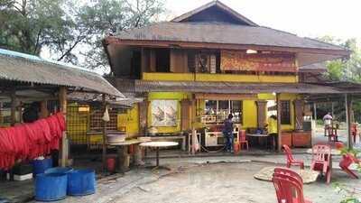 Golden Sea Restaurant