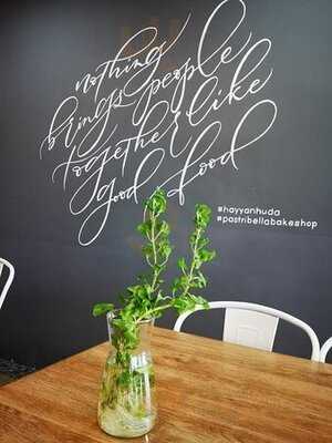 Hayyan Huda Opah's Kitchen