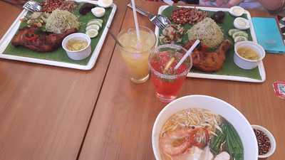 Sepiring Restaurant, The Mines