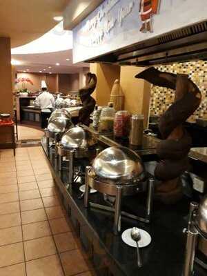 Asiatique Restaurant