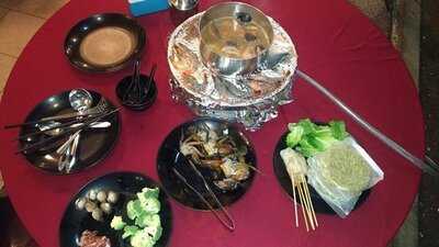 Village Bbq Steamboat