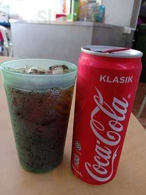 Roy Fatt Chicken Rice Restaurant