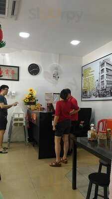 Puchong Lai Foong Beef Noodle Shop