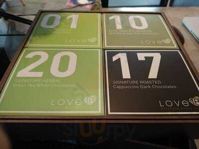 Love18