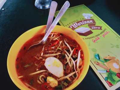 Mak Anjang & Pak Anjang Tepung Talam