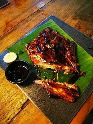 Naughty Nuri's Life Centre