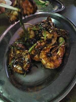 Top Spot Ling Loong Seafood No.6 & 33