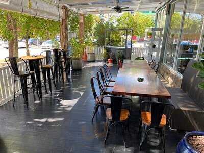 La Bistro Cafe Bintulu