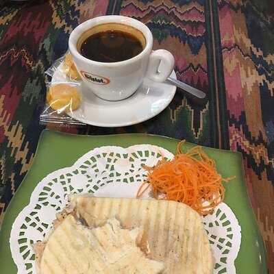 The Museum Shop & Cafe At The Main Bazaar